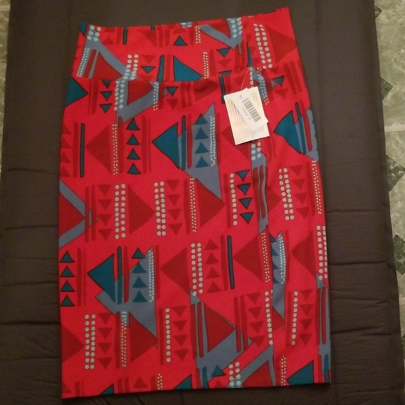 LuLaRoe Dresses & Skirts - LulaRoe Christmas Pattern Skirt